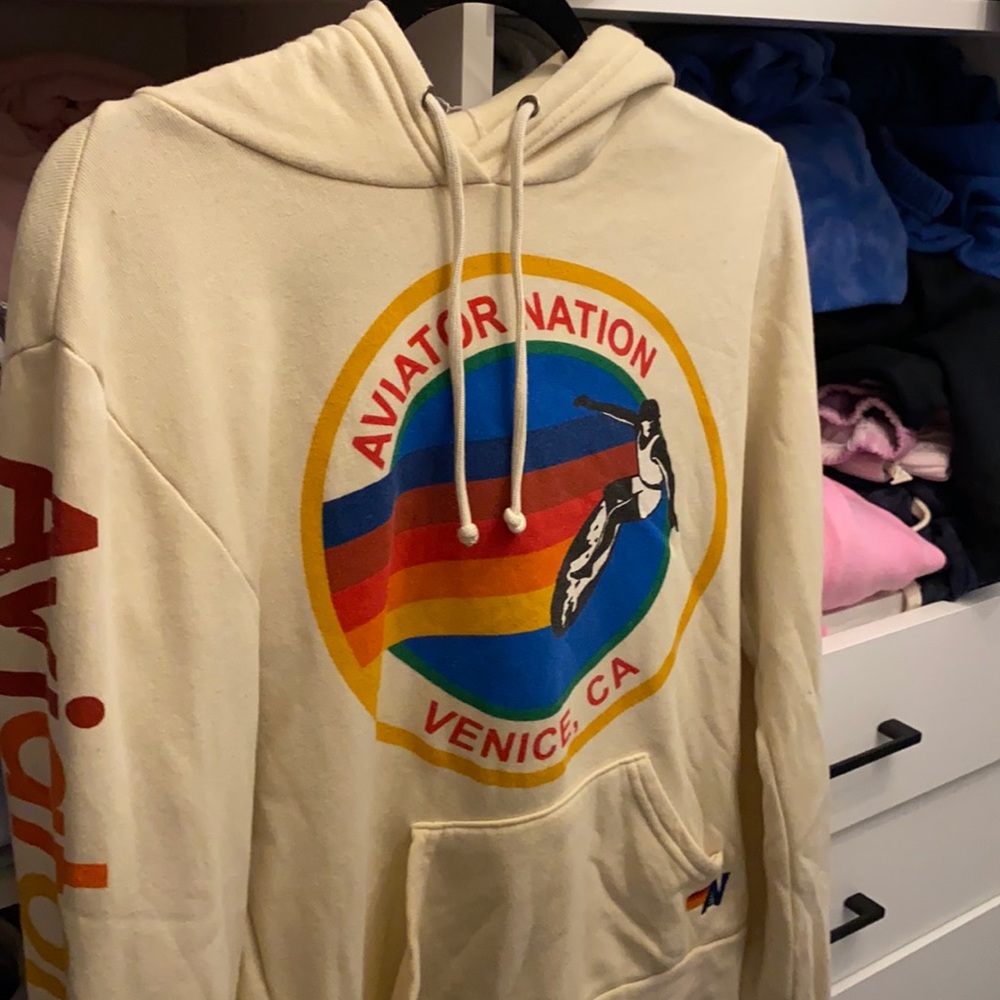 A aviator nation hoodie brand new haven’t worn ones and very comfortable